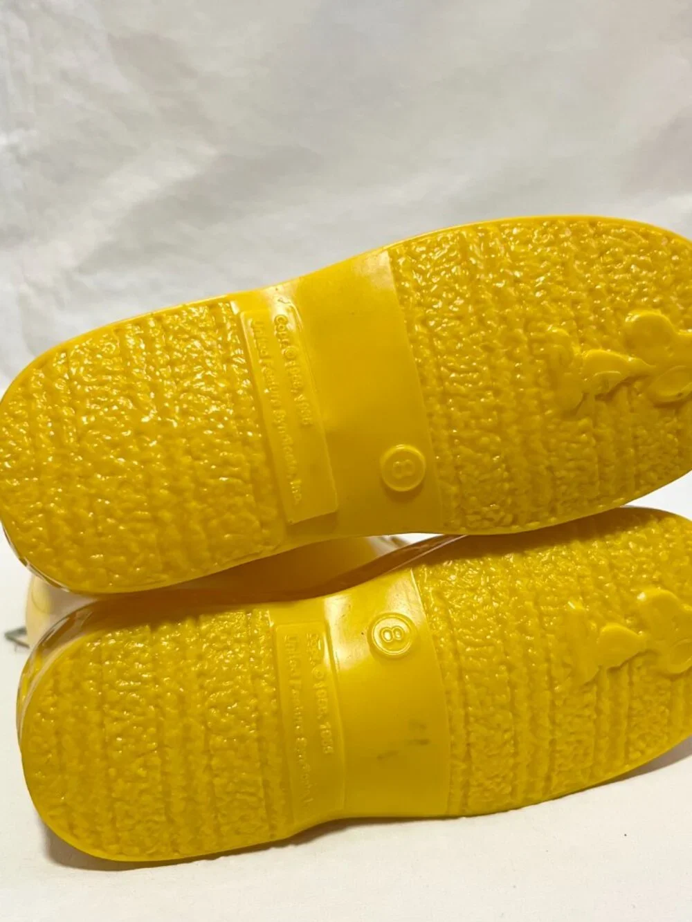 Vintage kids rain boots Snoopy Snoopers yellow rubber child size 8 80s